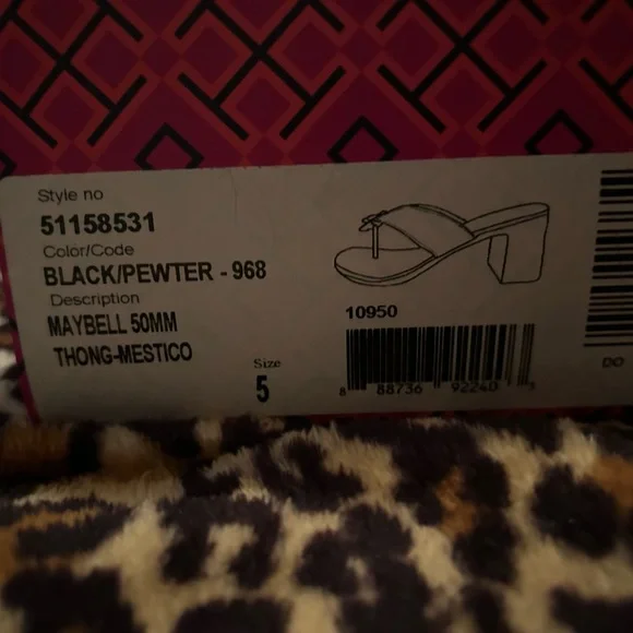 Tory Burch Black Quilted Sandals - Picture 6 of 6